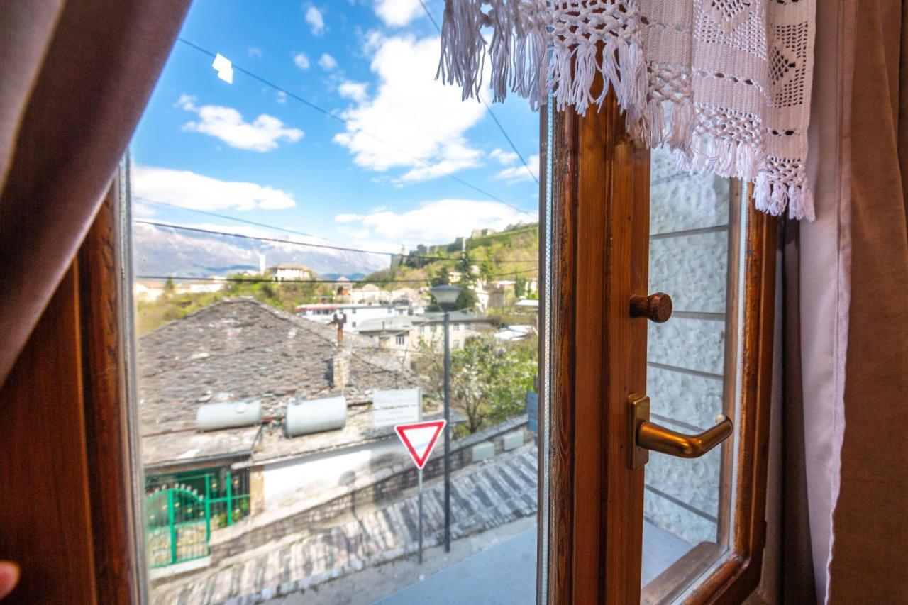 Kotoni Alojamento de Acomodação e Pequeno-almoço Gjirokastër