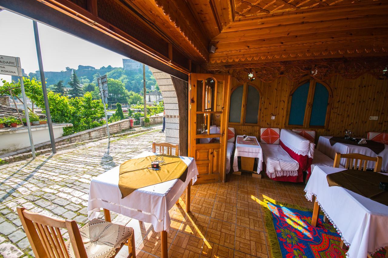 Kotoni Alojamento de Acomodação e Pequeno-almoço Gjirokastër
